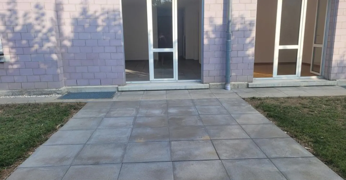 2.5-room apartment of 52 m2 with terrace - Photo 8 of 10