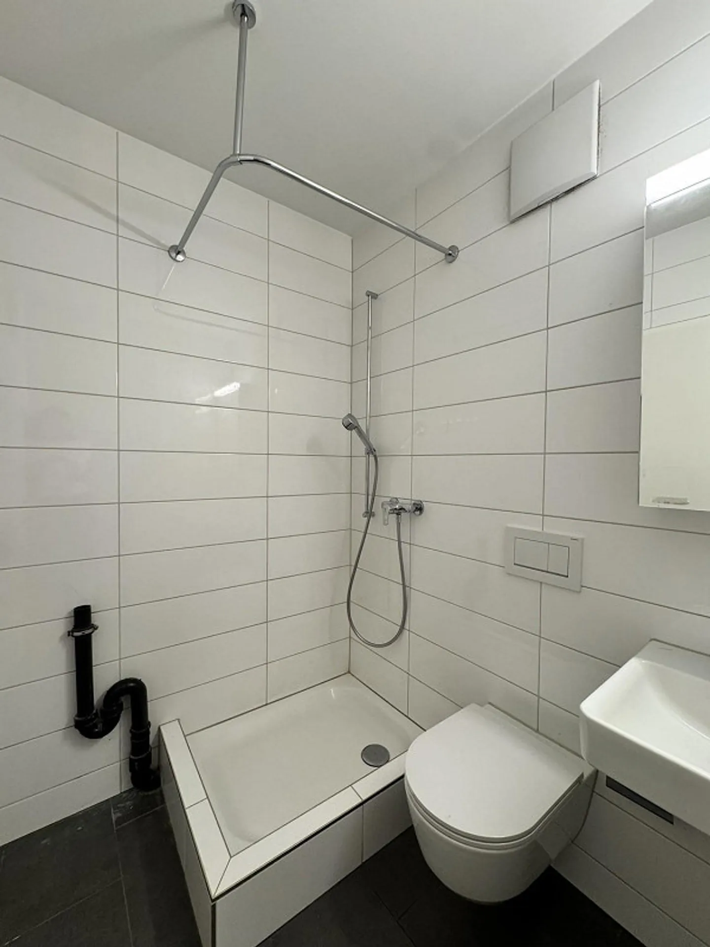 Vivere in una posizione centrale vicino a Kronenplatz - Foto 4 di 9