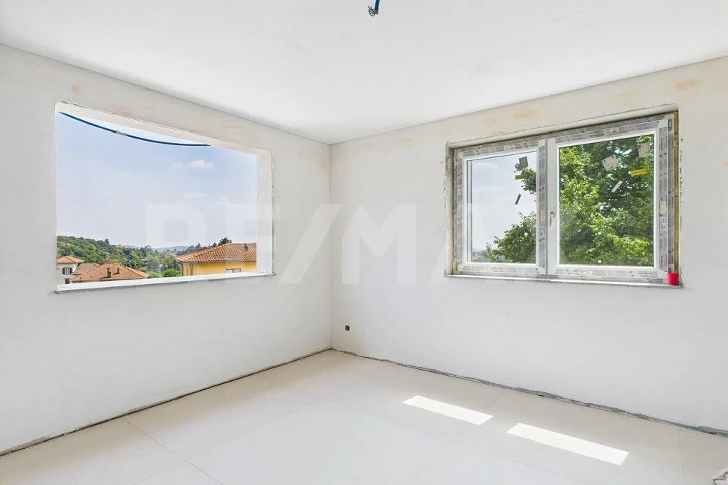 Nouveaux appartements de 4.5 pièces avec terrasses ou jardins privés - Photo 4 sur 12