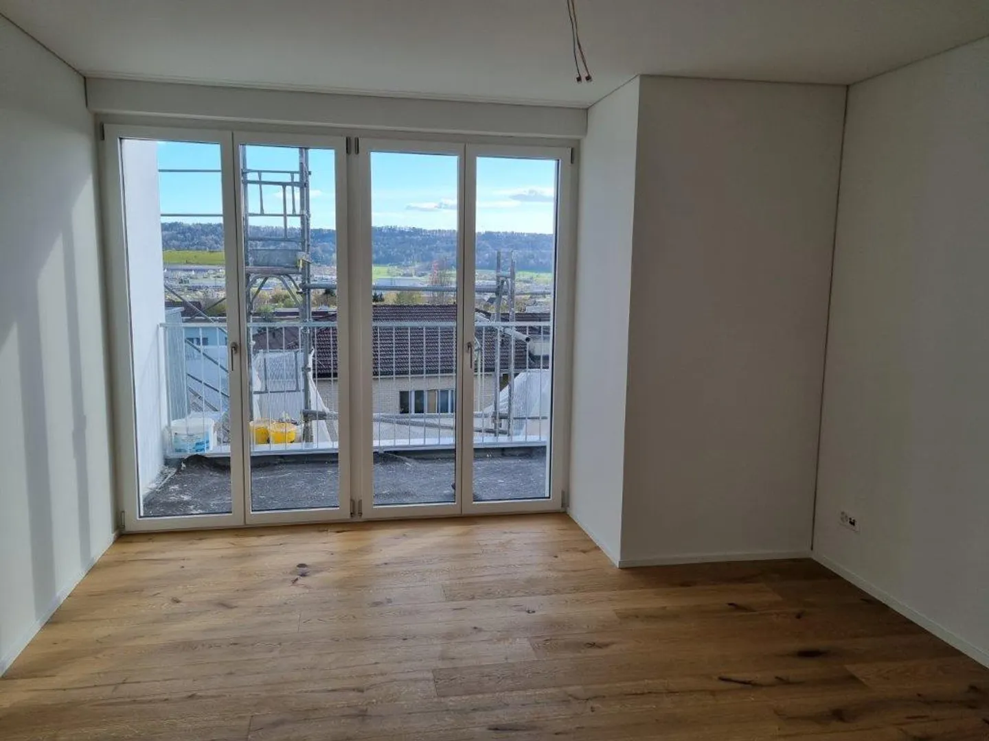 2.5 Room Penthouse Apartment - Photo 5 of 8