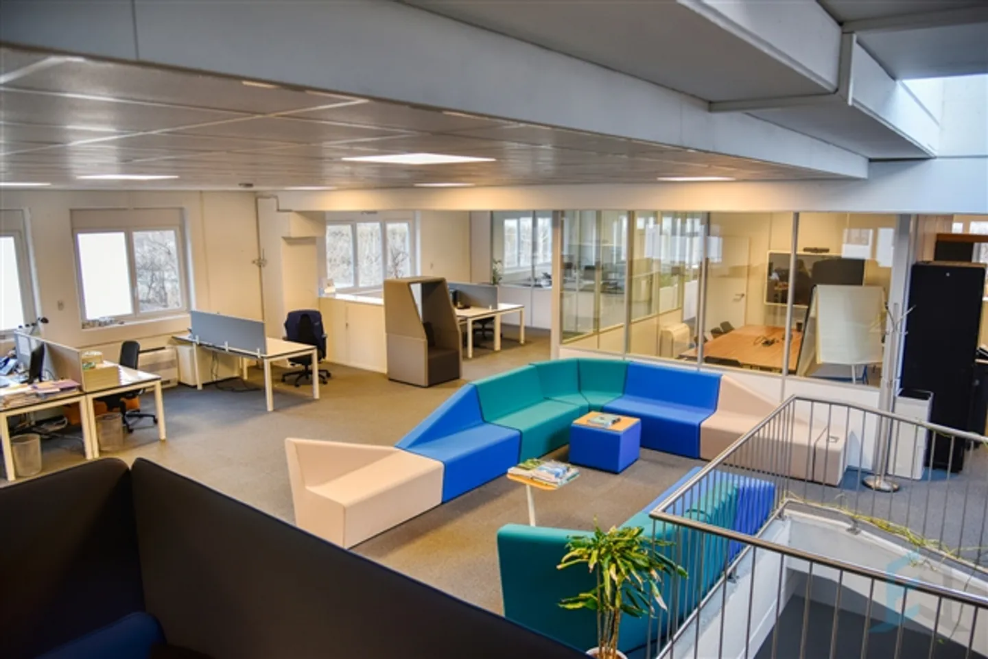 EXCLUSIVITÉ Bureaux avec des surfaces modulaires et modernes à Daval (Sierre) - Photo 3 sur 14