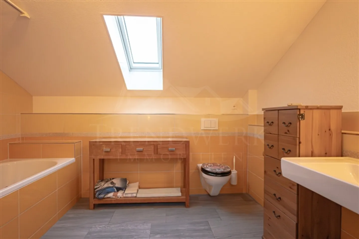 «Gepflegtes 7.5-Zimmer-Einfamilienhaus mit Garten im Luzerner Seetal» - Foto 6 von 14