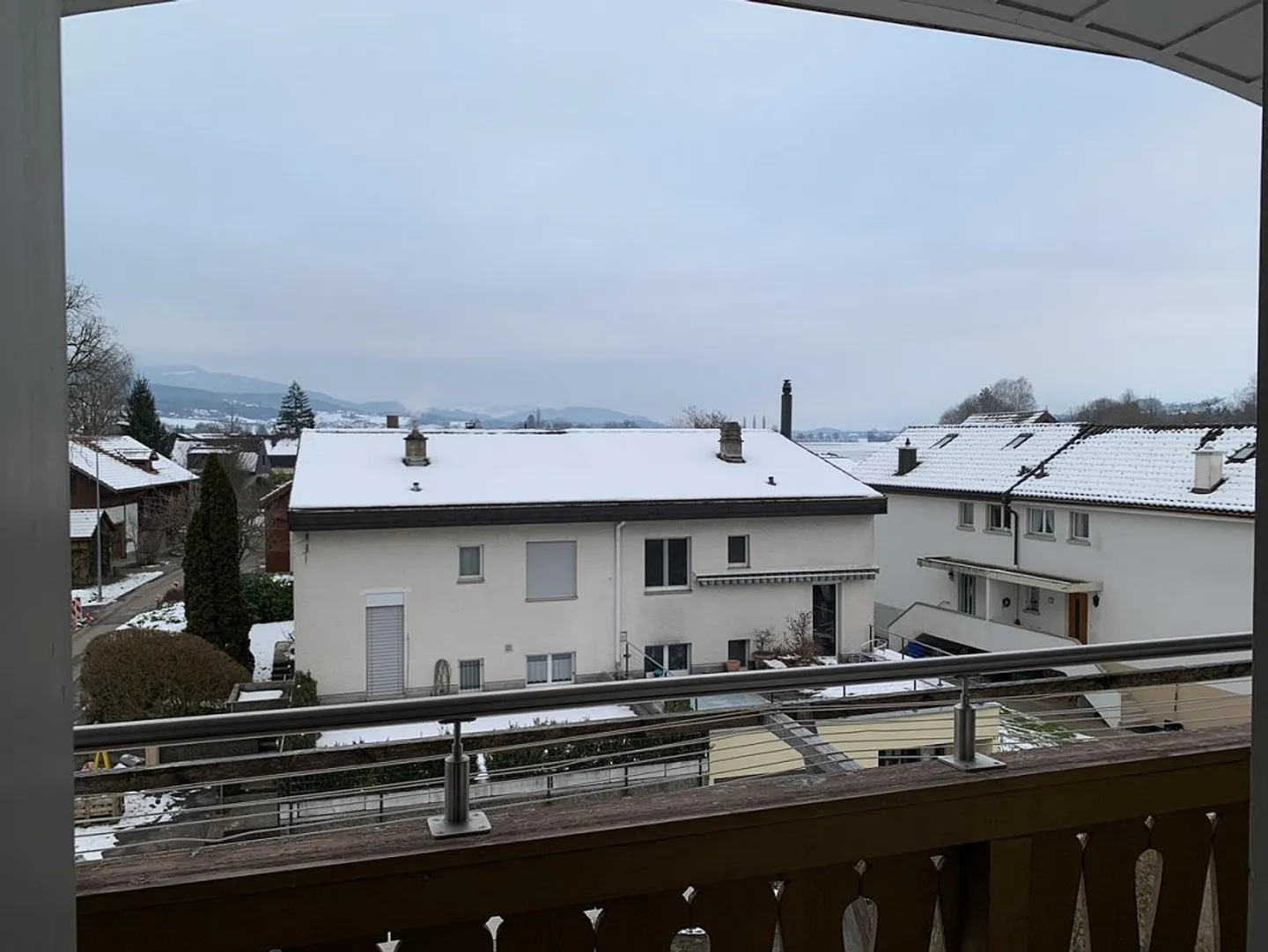 Bright and cozy 3.5-room attic apartment in a quiet location - Photo 10 of 11