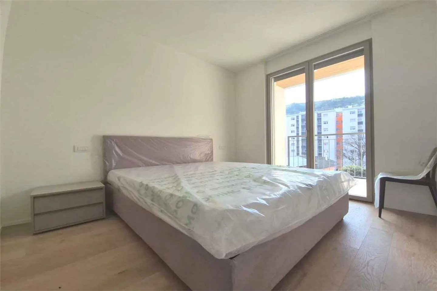 Chiasso 2.5 Zimmer Neu in einer Prestige-Residenz - Foto 4 von 7