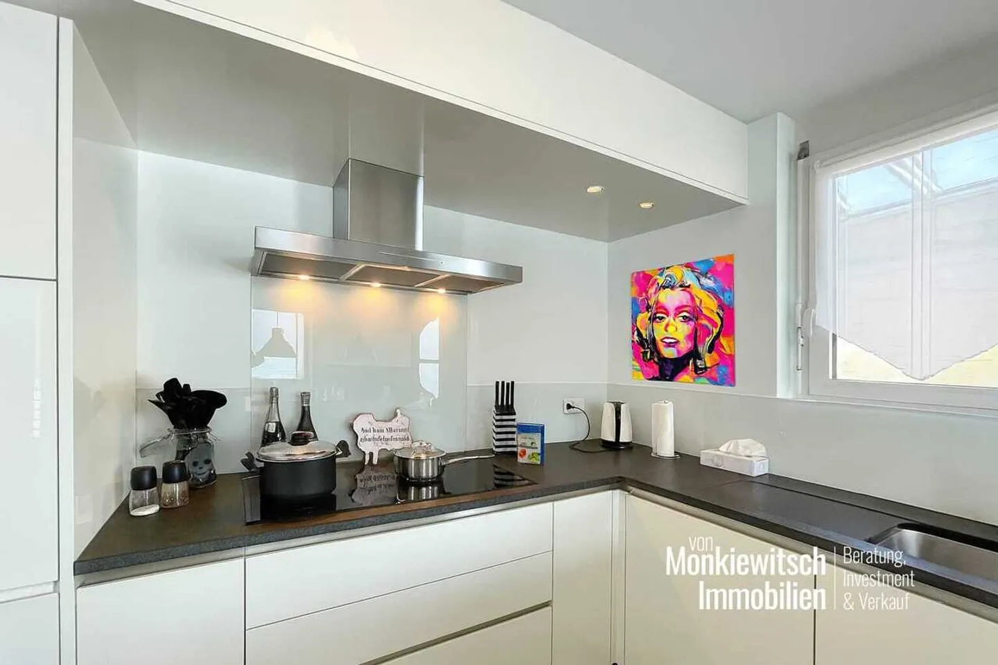 Appartamento Attico di Lusso con Vista Lago - Foto 4 di 13