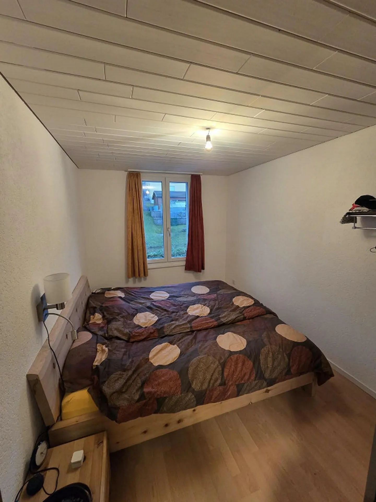 Appartamento 5 ½ locali con balcone (vista lago) - Foto 5 di 8
