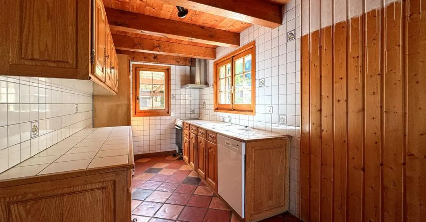 Casa di villaggio a Villeneuve - Immobile redditizio con 3 appartamenti - Foto 8 di 12
