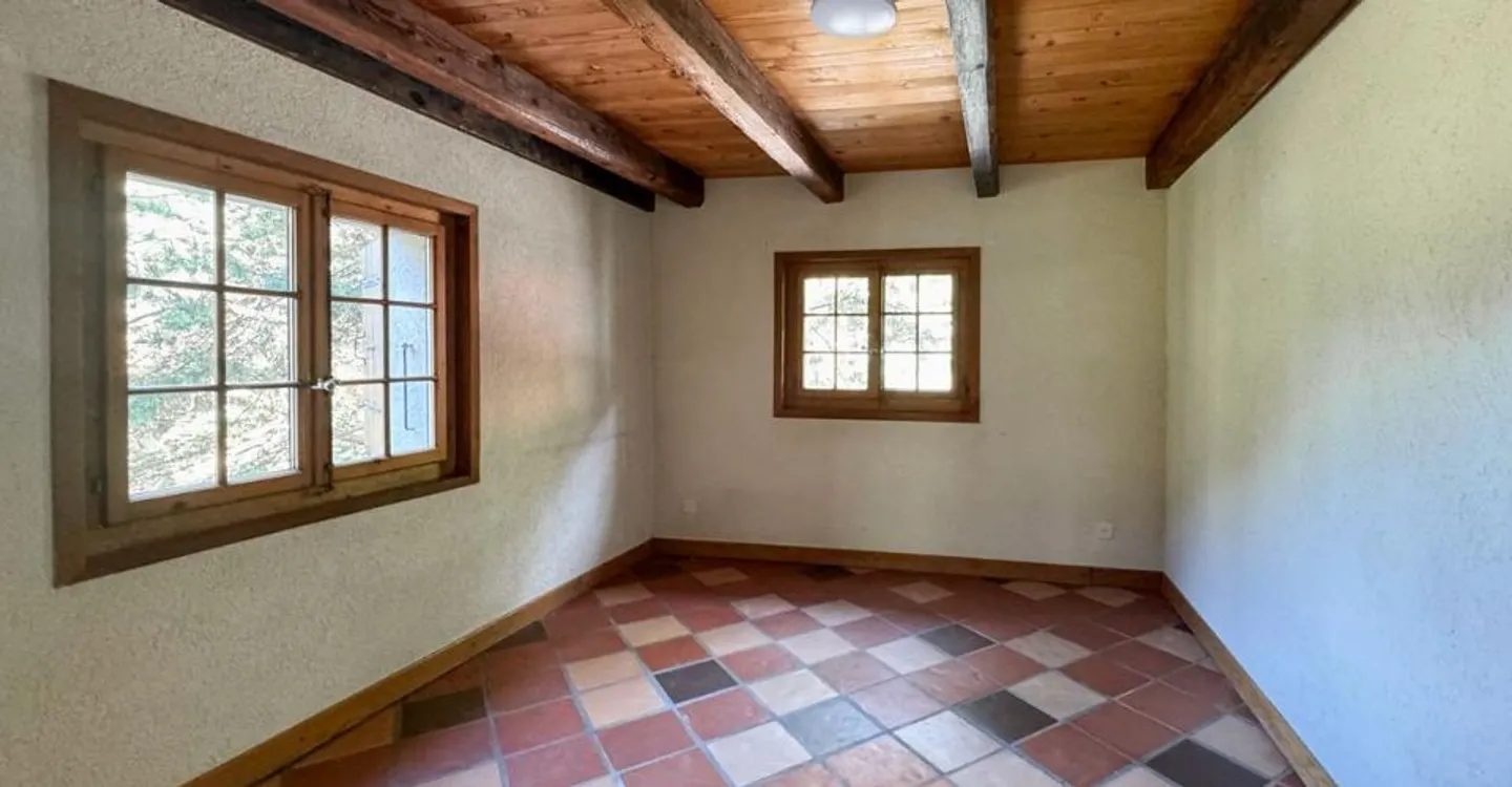 Casa di villaggio a Villeneuve - Immobile redditizio con 3 appartamenti - Foto 11 di 12