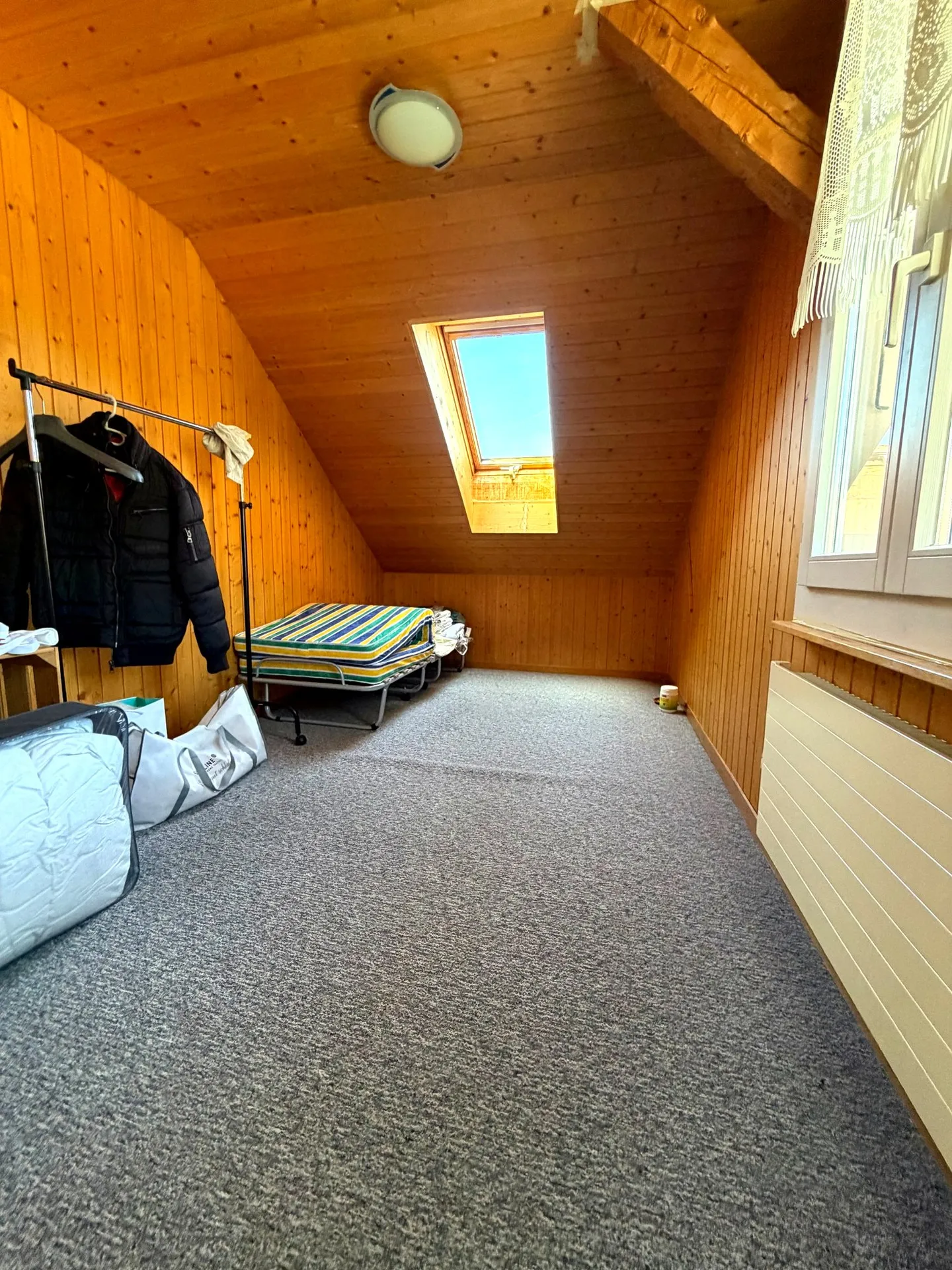 Maison individuelle avec appartement locatif et chambres - Photo 8 sur 11