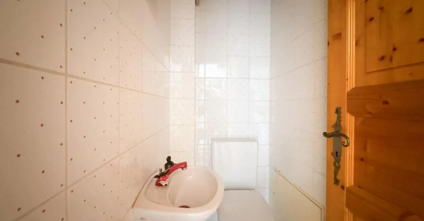 Casa di villaggio a Villeneuve - Immobile redditizio con 3 appartamenti - Foto 12 di 12