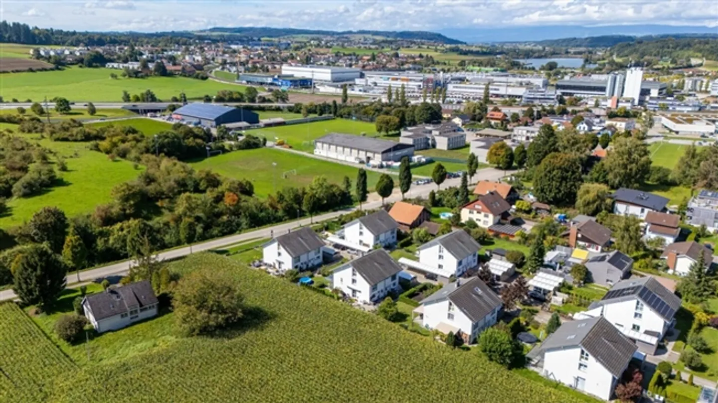 «Traumhaft schöne & renovierte Doppelhaushälfte am Waldrand bei Schönbühl zu verkaufen» - Foto 13 von 13