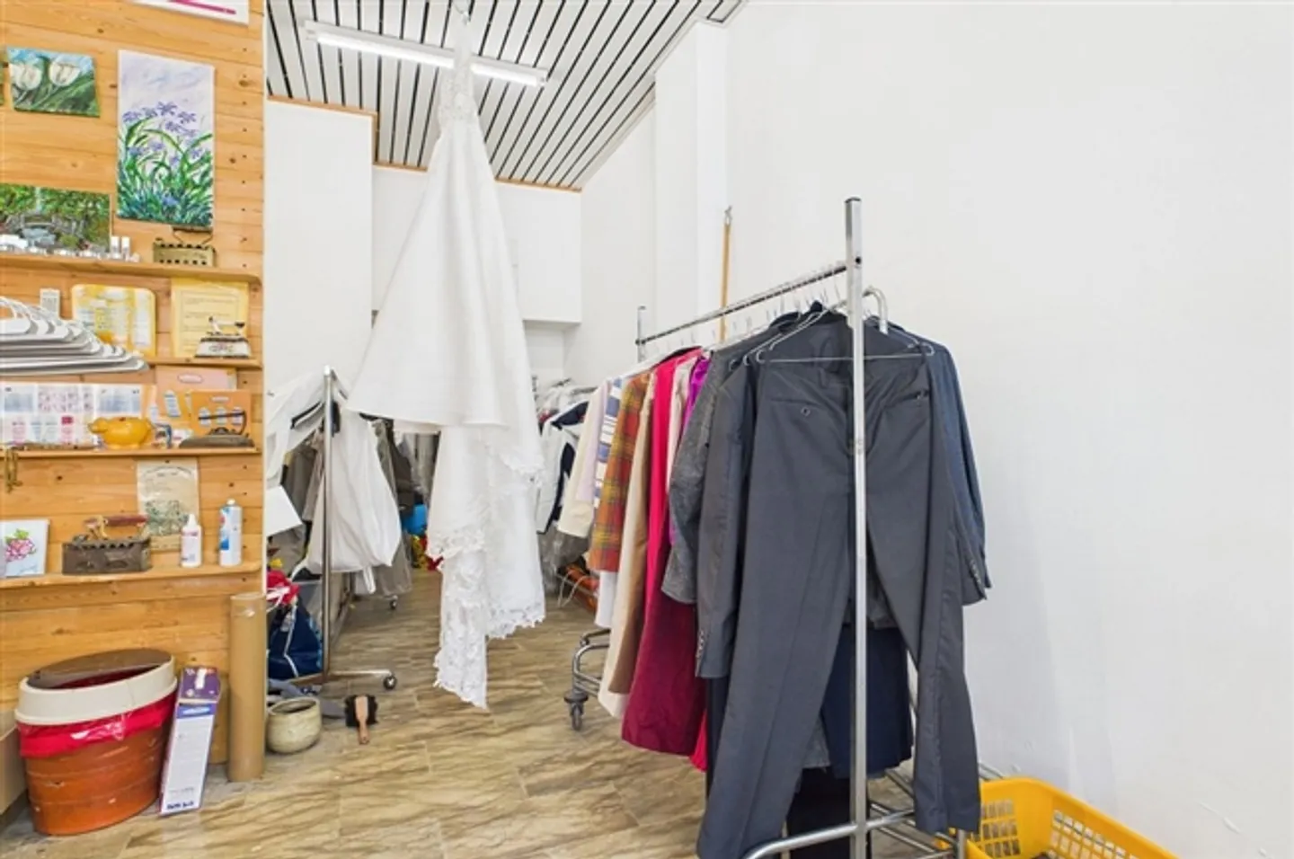 Lugano-Cassarate Commercial premises with great visibility for sale - Photo 7 of 12