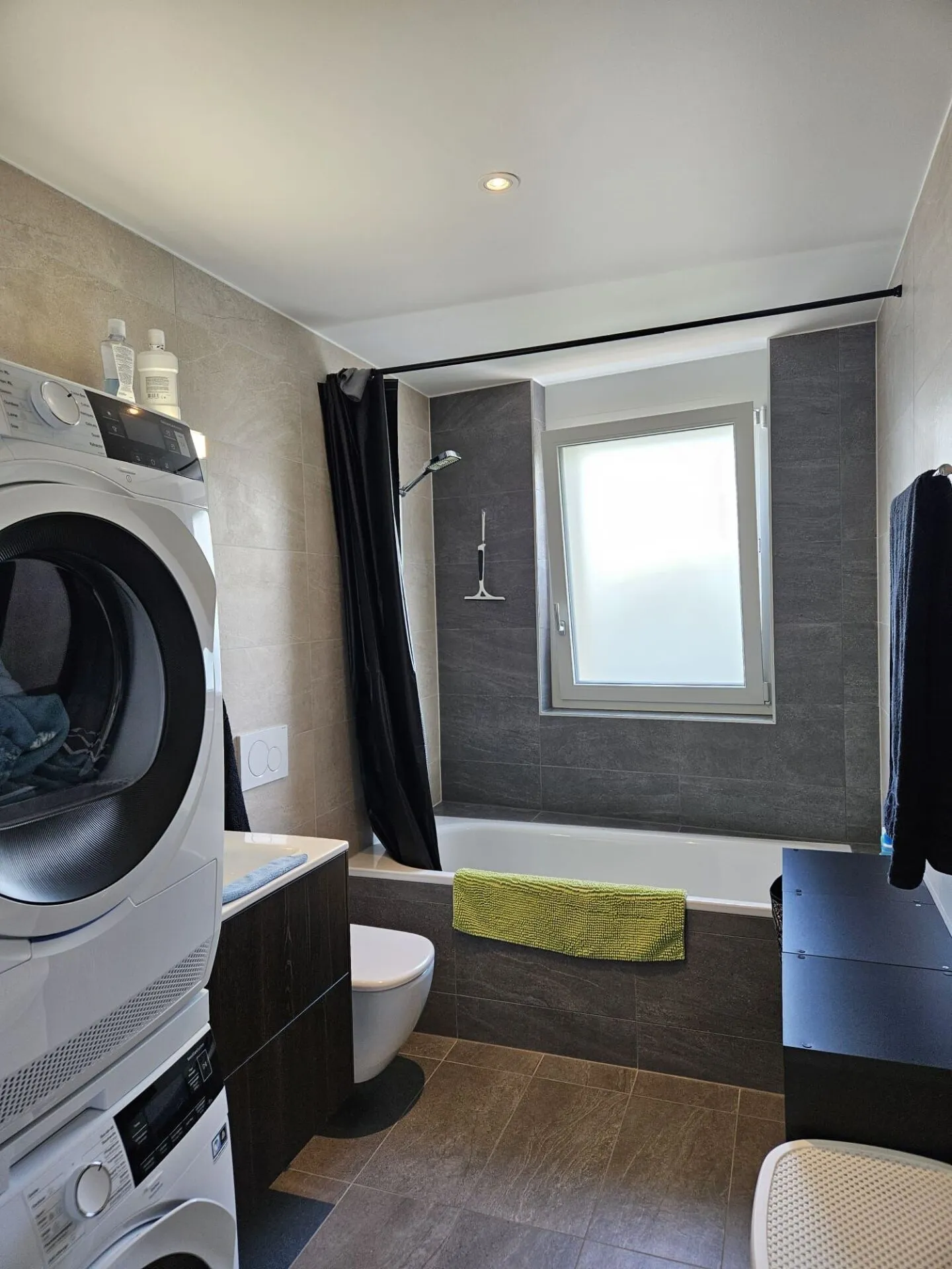 Fantastico attico, moderno con vista - Foto 10 di 11