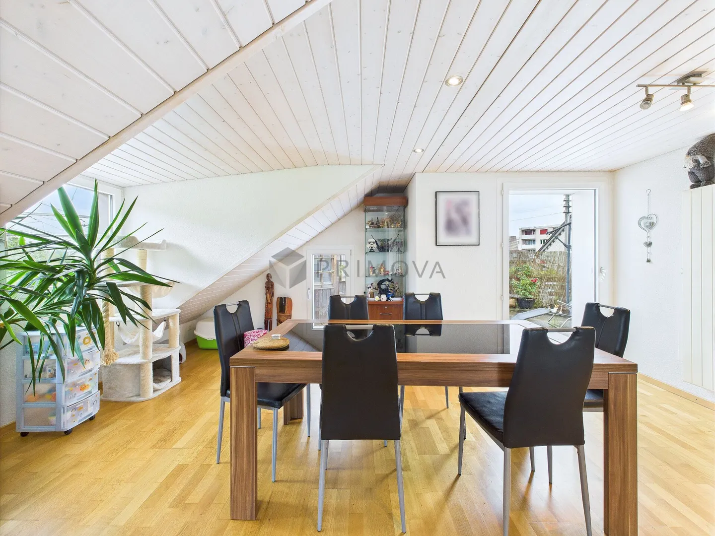 Section de maison généreuse rencontre rendement - Immeuble multifamilial avec atelier et 4,97 % de rendement brut - Photo 5 sur 13