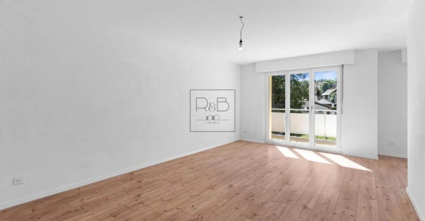 Lumineux 3.5 pièces avec balcon à Farvagny - Foto 2 von 9