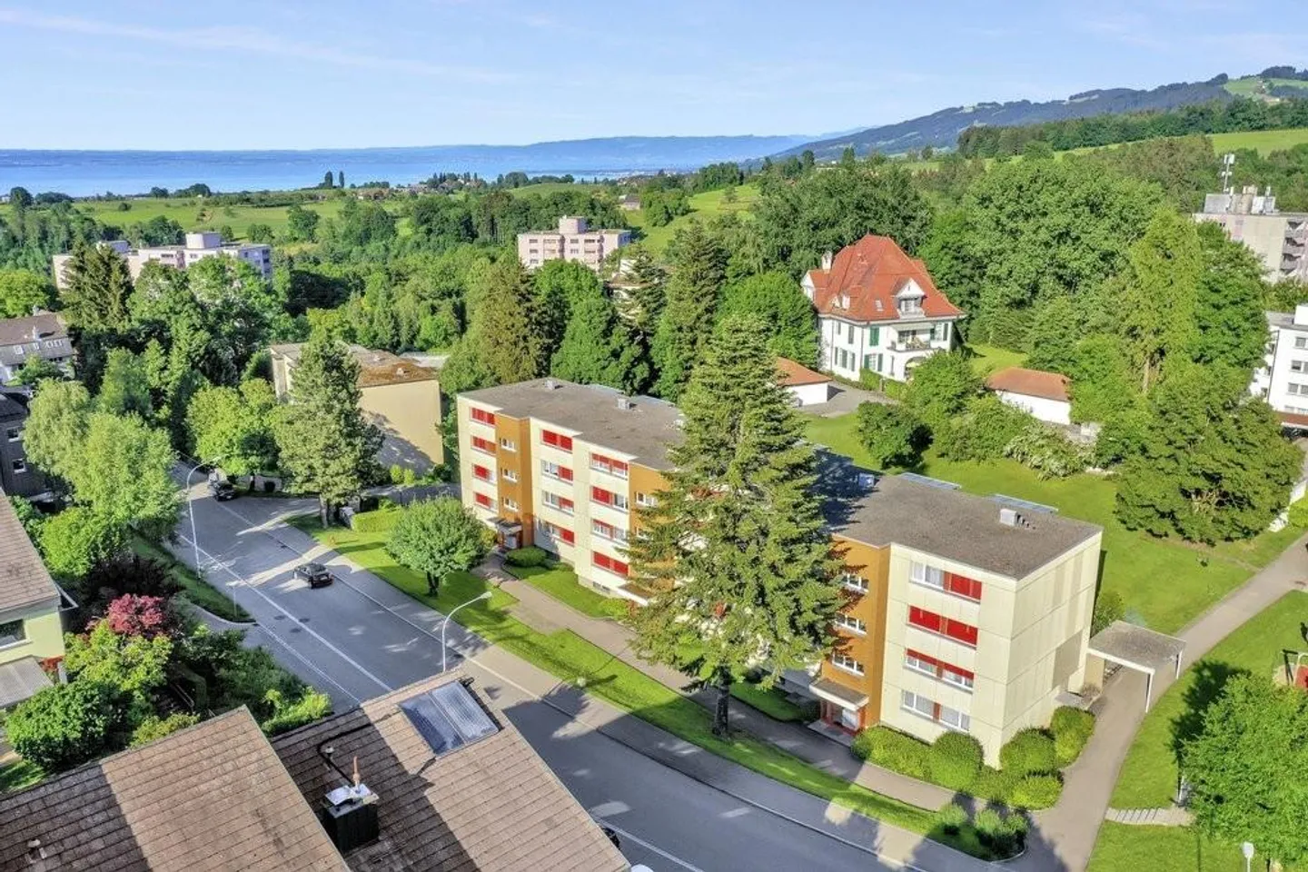 Geräumige Wohnung mit grossem Balkon - Foto 1 von 7