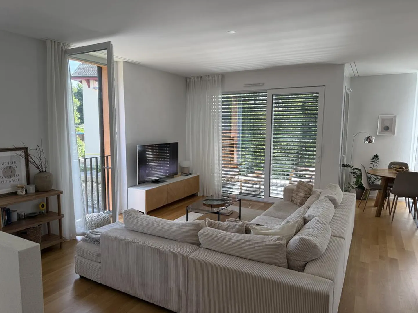 Appartement Duplex Moderne à Bussigny - Photo 7 sur 12