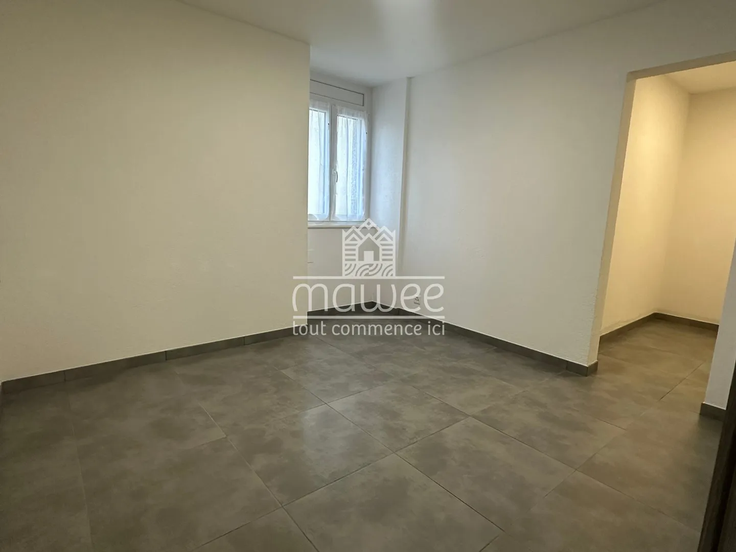 Charming 2.5-room apartment ideally located - Photo 4 of 7