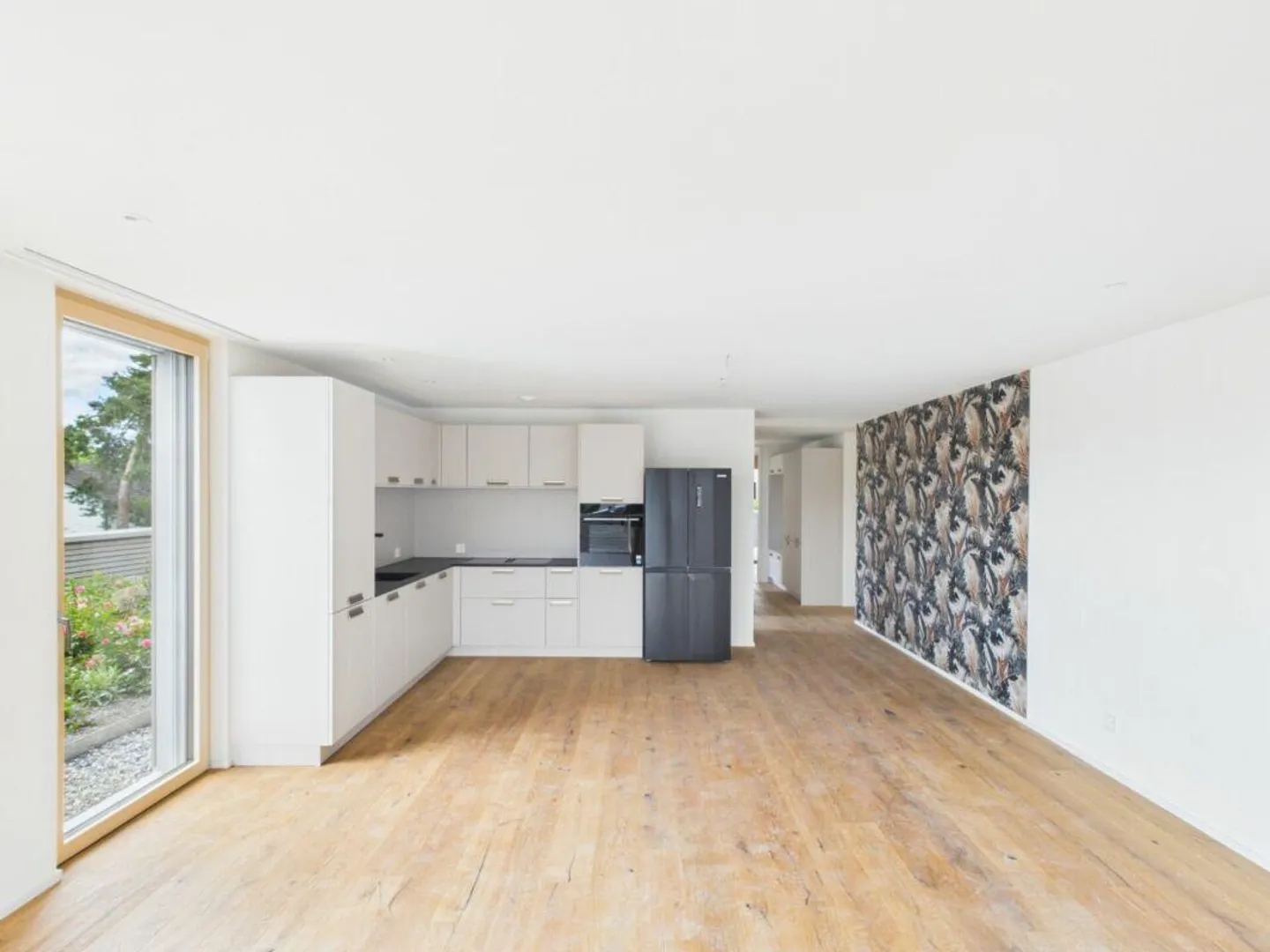 Sustainable new construction project with 16 high-quality apartments and first-class finishing standard - Photo 1 of 11