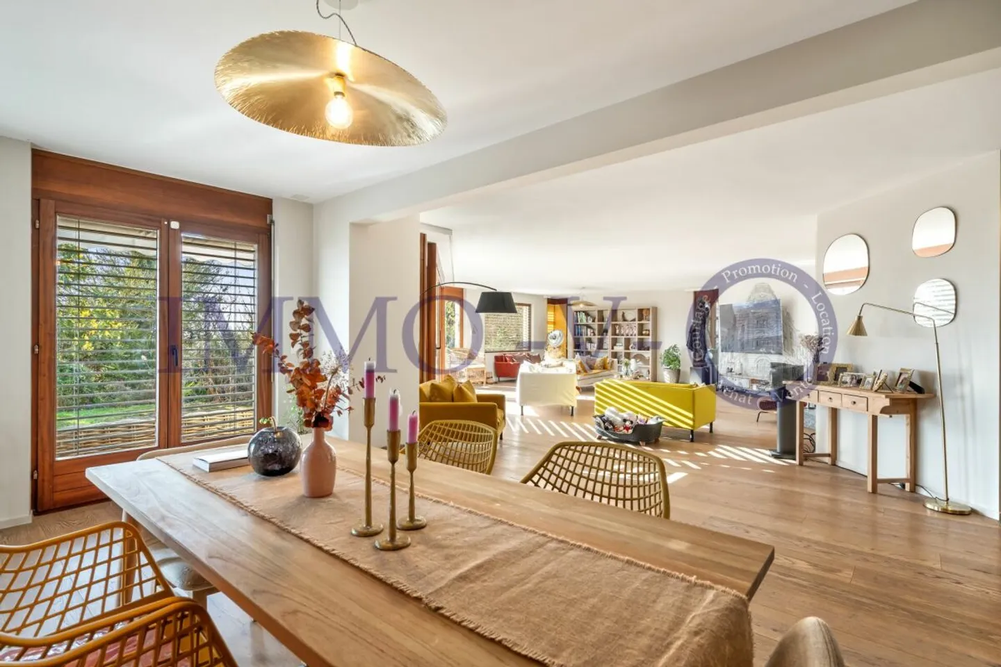 EXCLUSIVE WITH INDOOR SWIMMING POOL AND LARGE PLOT - Photo 2 of 15