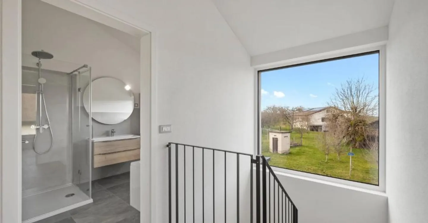 Villa Familiare Moderna con Piscina - Foto 11 di 12