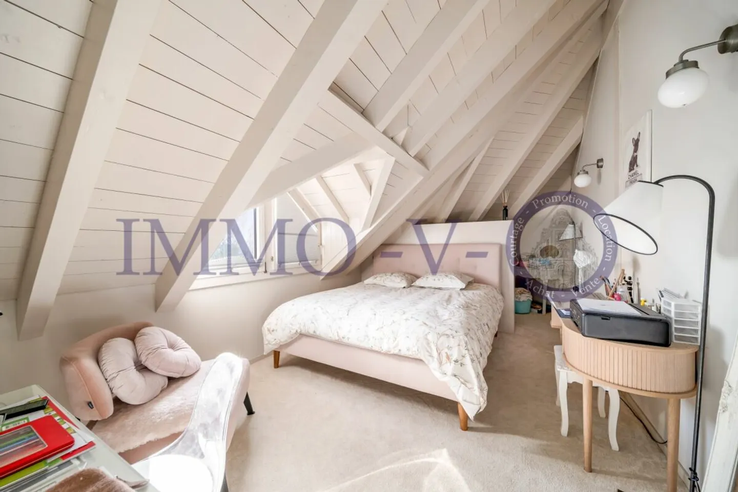 EXCLUSIVE WITH INDOOR SWIMMING POOL AND LARGE PLOT - Photo 10 of 15