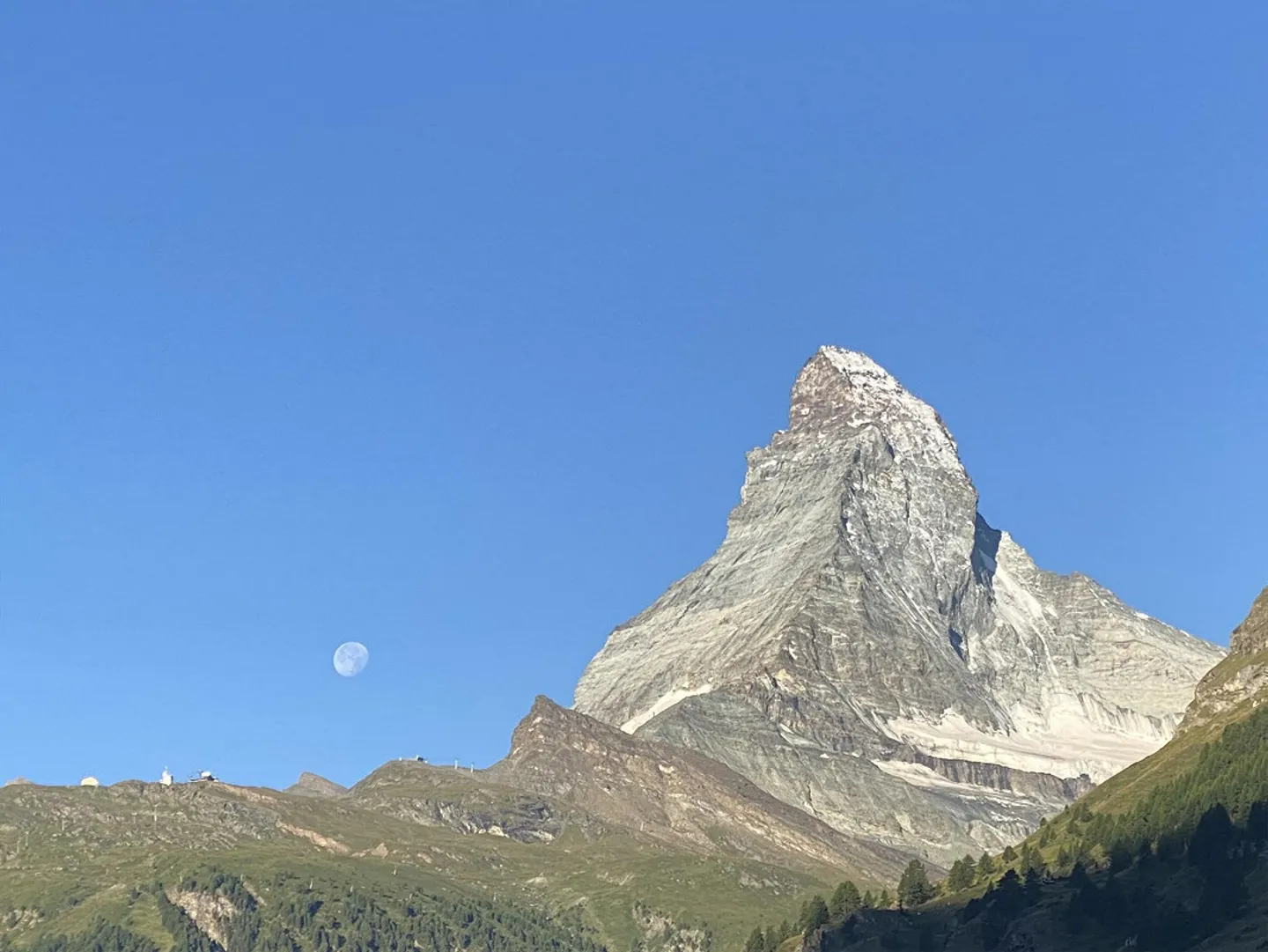 2.5 Room Apartment with Matterhorn View - Photo 1 of 6