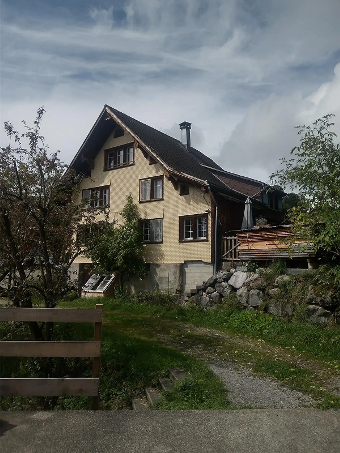 Charmantes Bauernhaus zu Vermieten - Foto 1 von 8