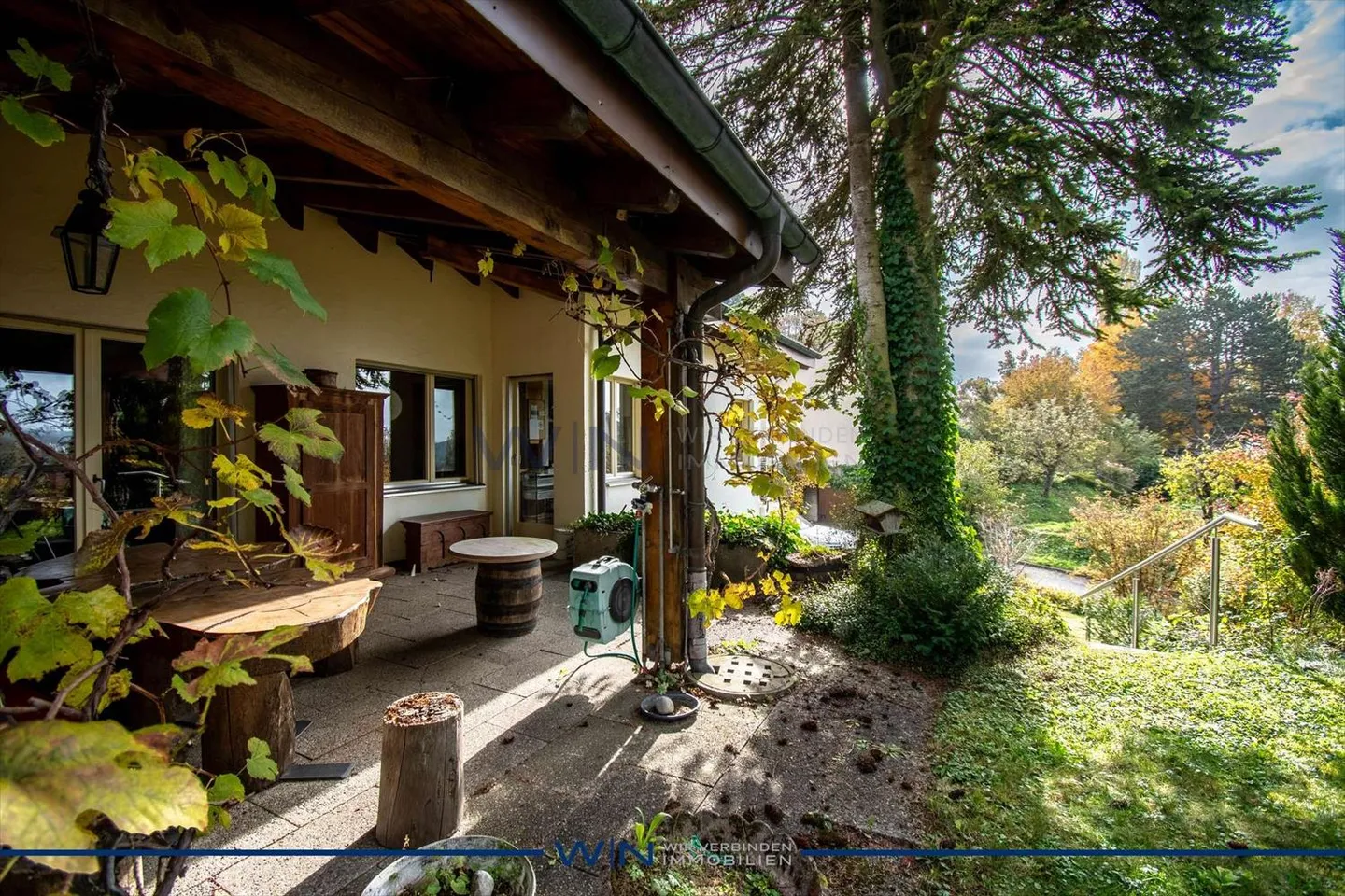 Casa con 7.5 stanze - Foto 7 di 13