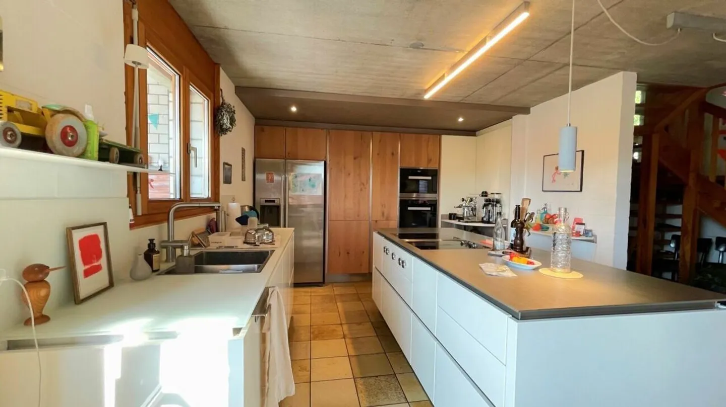 Two-family house with office in the best residential area of Liestal - Photo 12 of 20