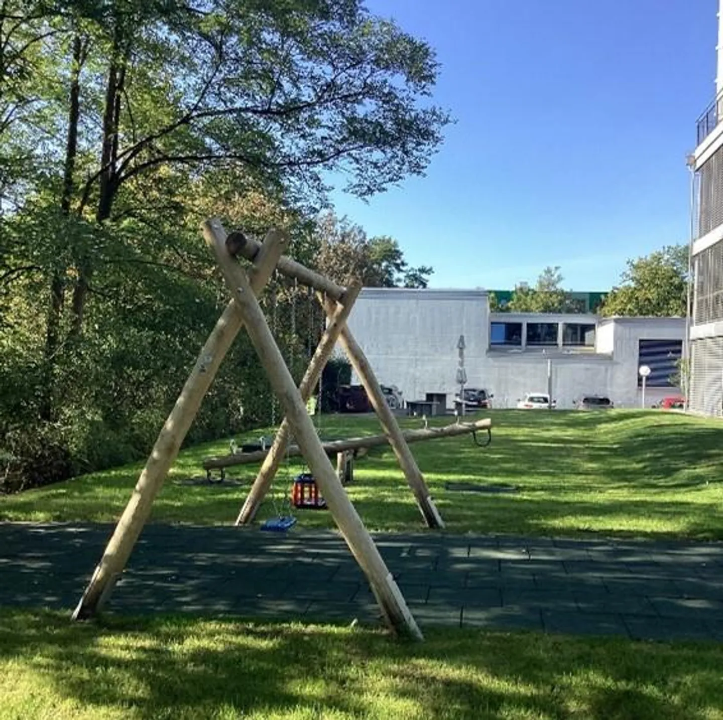 APPARTEMENT DE JARDIN | CENTRAL | CALME - Photo 10 sur 10