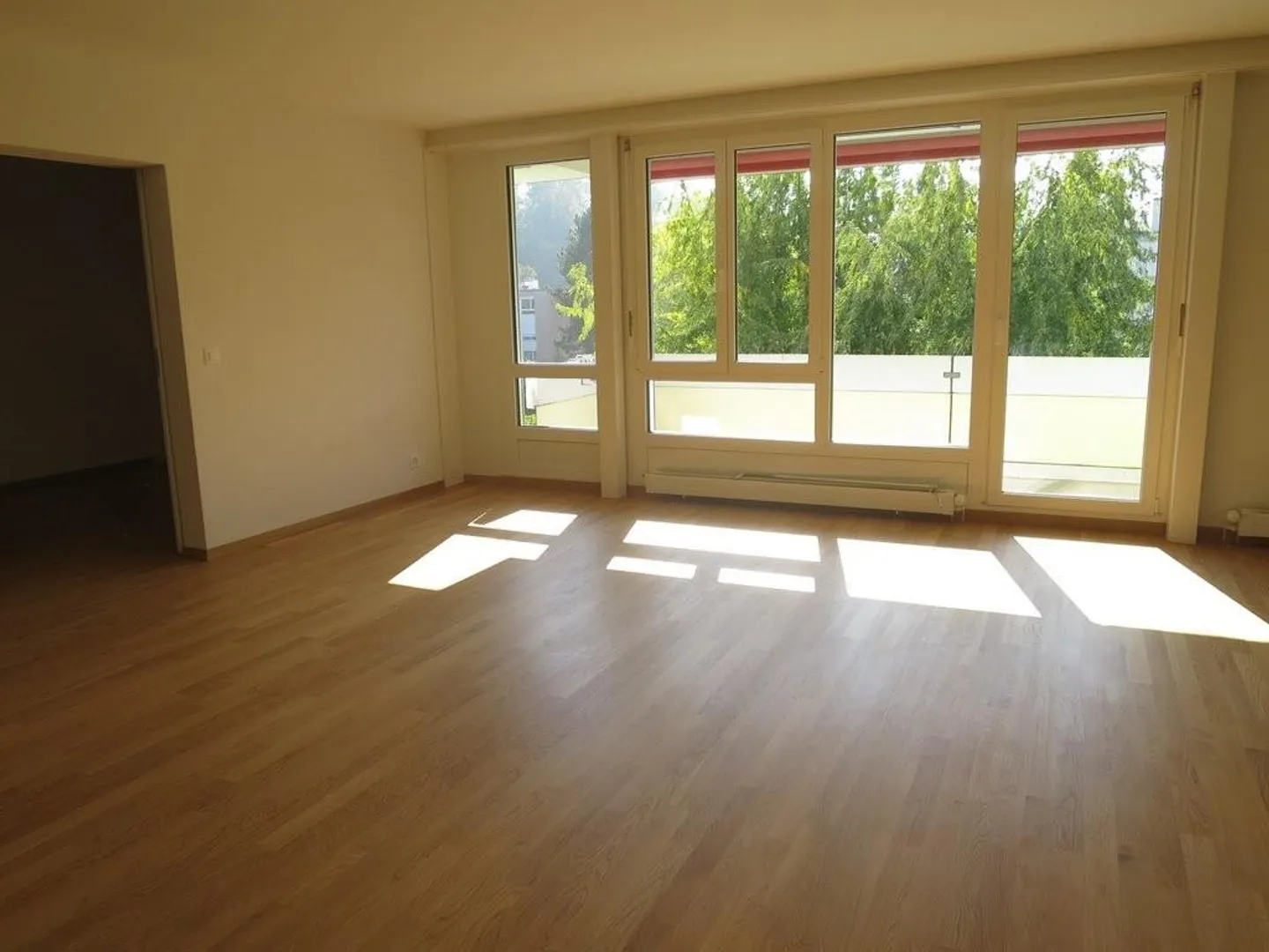 Spazioso appartamento di 5.5 locali nel quartiere di Seidenberg - Foto 6 di 11