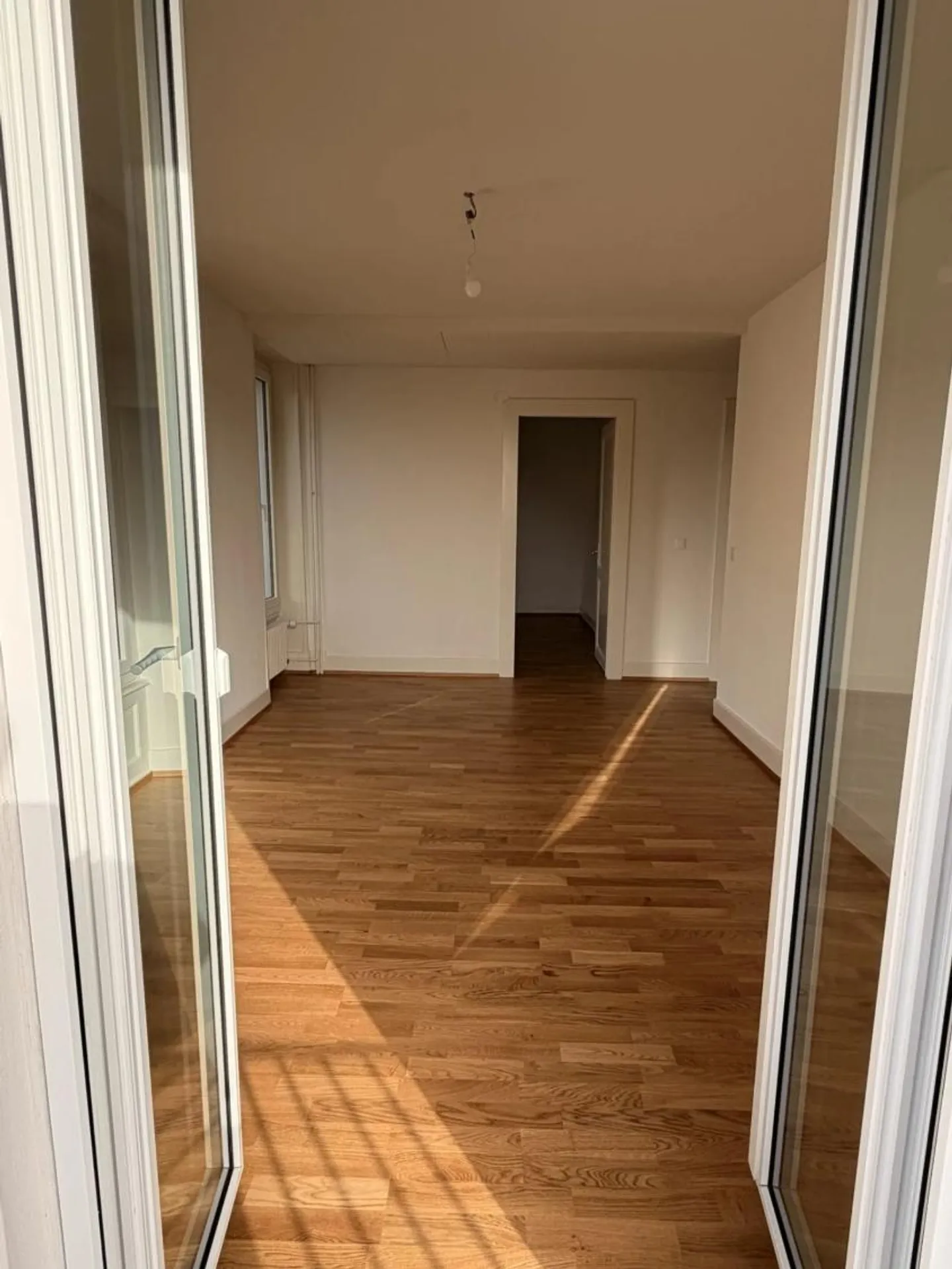 Bel appartement de 3 pièces - Photo 3 sur 12