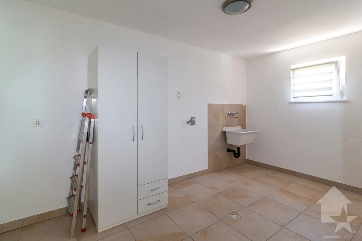 Spacious 4.5-room apartment with covered terrace of 34 m2 - Photo 11 of 21