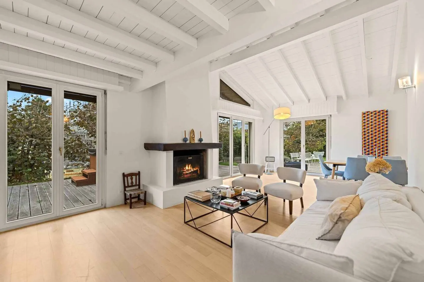 Charming individual bungalow with 5.5 rooms on a 1106 m² plot - Photo 11 of 12