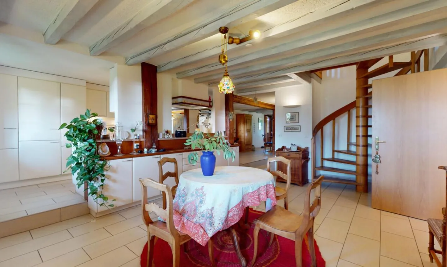 Exceptional 5.5-room duplex with communal garden - Photo 8 of 13