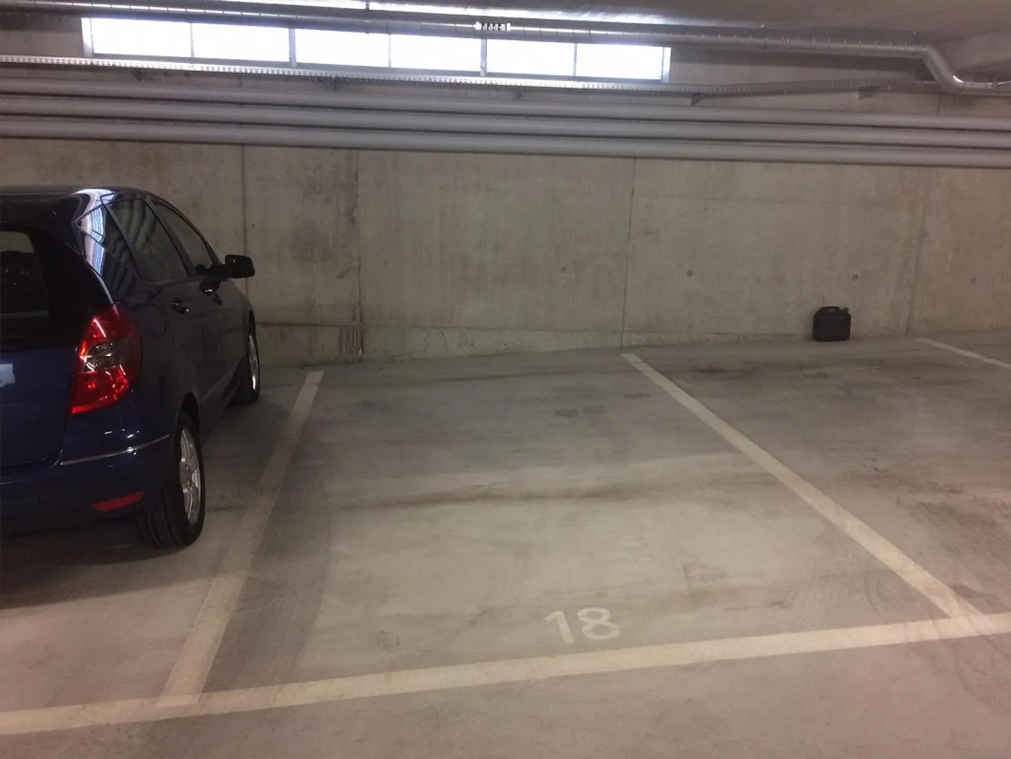 Tiefgaragenplatz zu vermieten in Schliern b. Köniz - Foto 3 von 3