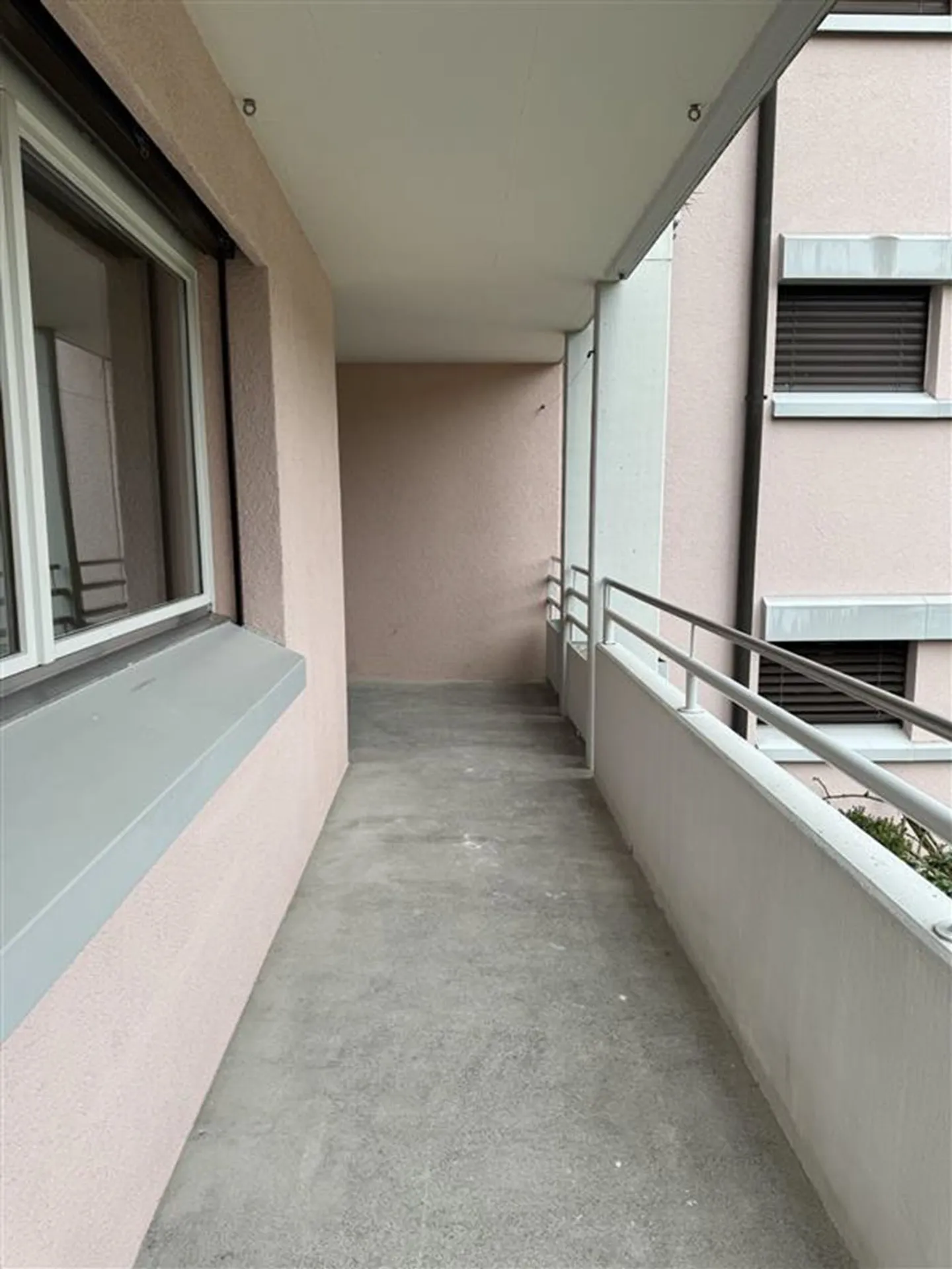 Appartamento ristrutturato di 4,5 locali ad Adligenswil in affitto - Foto 3 di 11