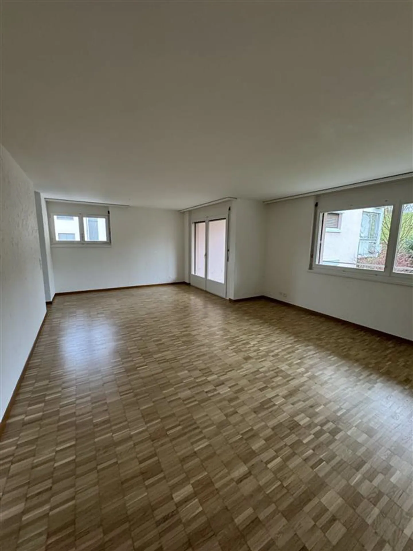 Appartamento ristrutturato di 4,5 locali ad Adligenswil in affitto - Foto 7 di 11