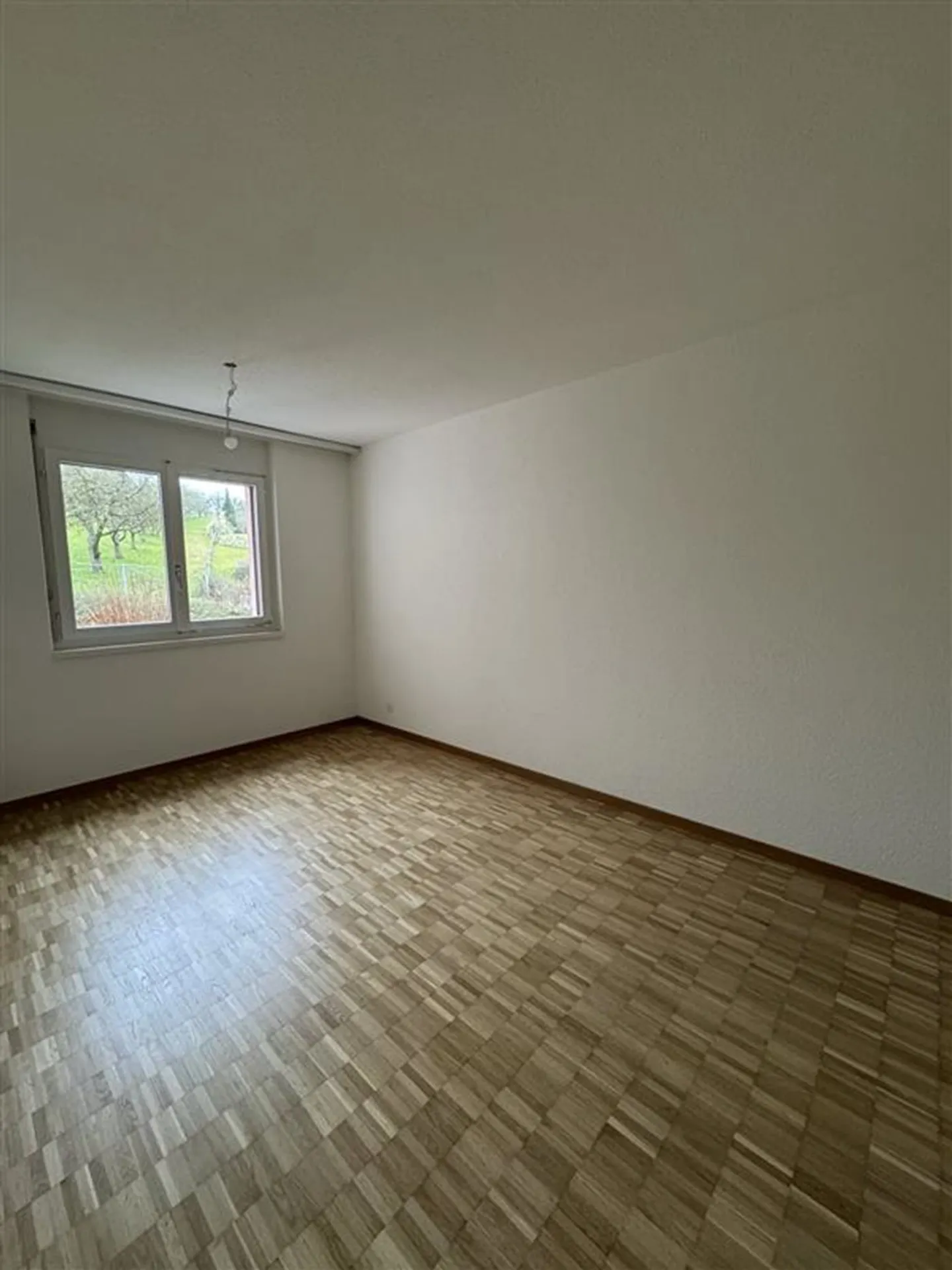 Appartamento ristrutturato di 4,5 locali ad Adligenswil in affitto - Foto 9 di 11