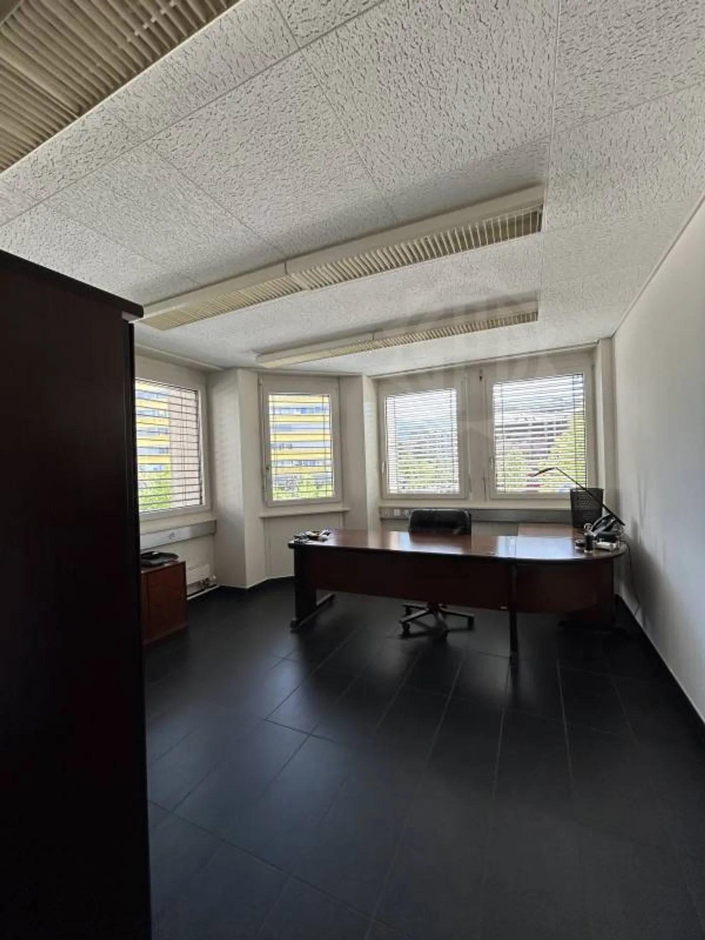 Office - Photo 3 of 5