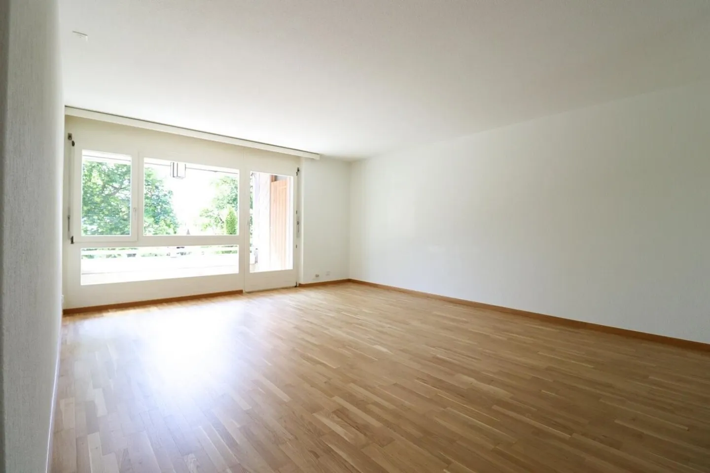 4.5-room apartment on the ground floor in the idyllic Engelhard quarter in Murten - Photo 6 of 11