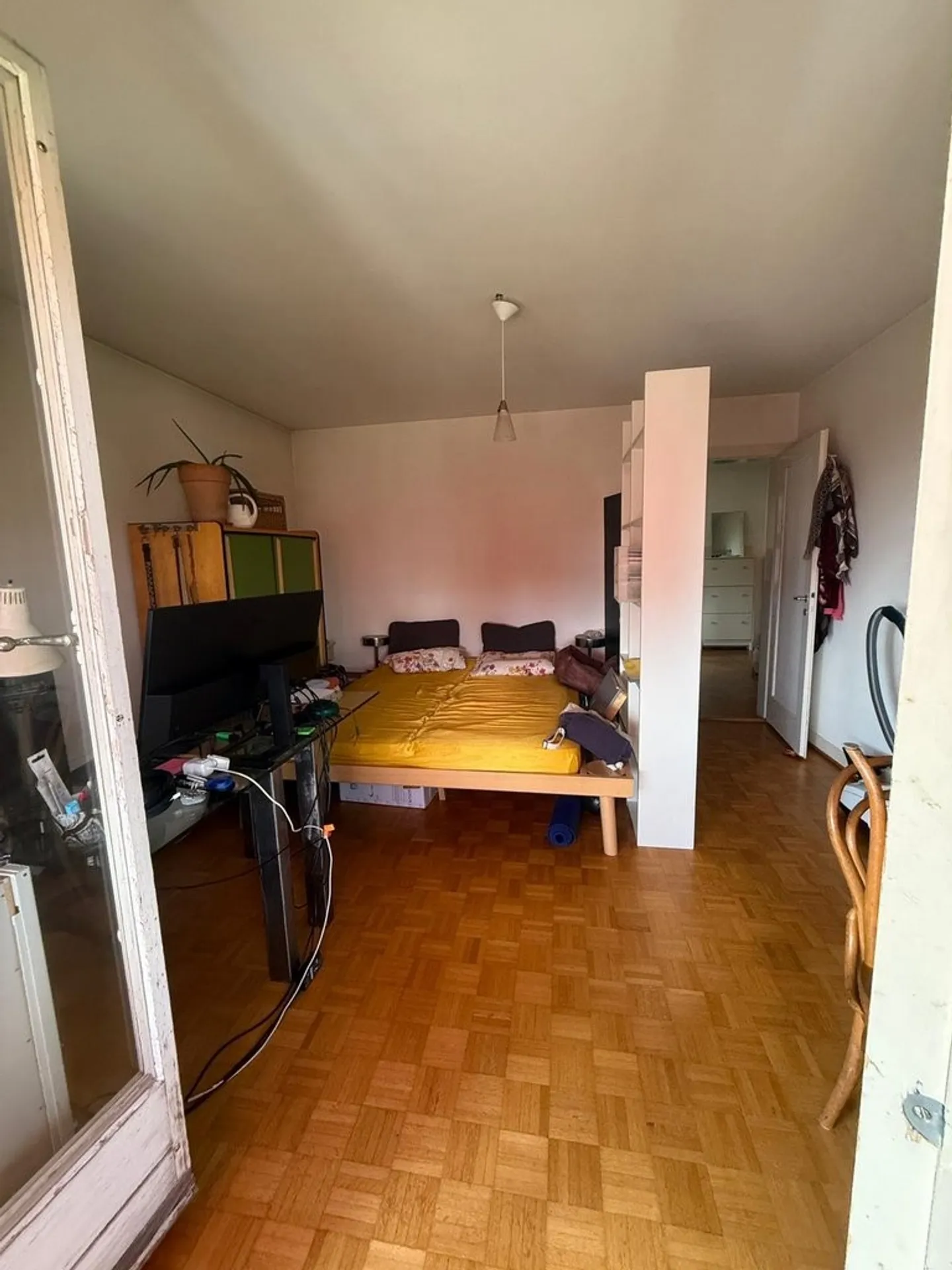Bell'appartamento di 4 stanze in un quartiere tranquillo - Foto 2 di 8