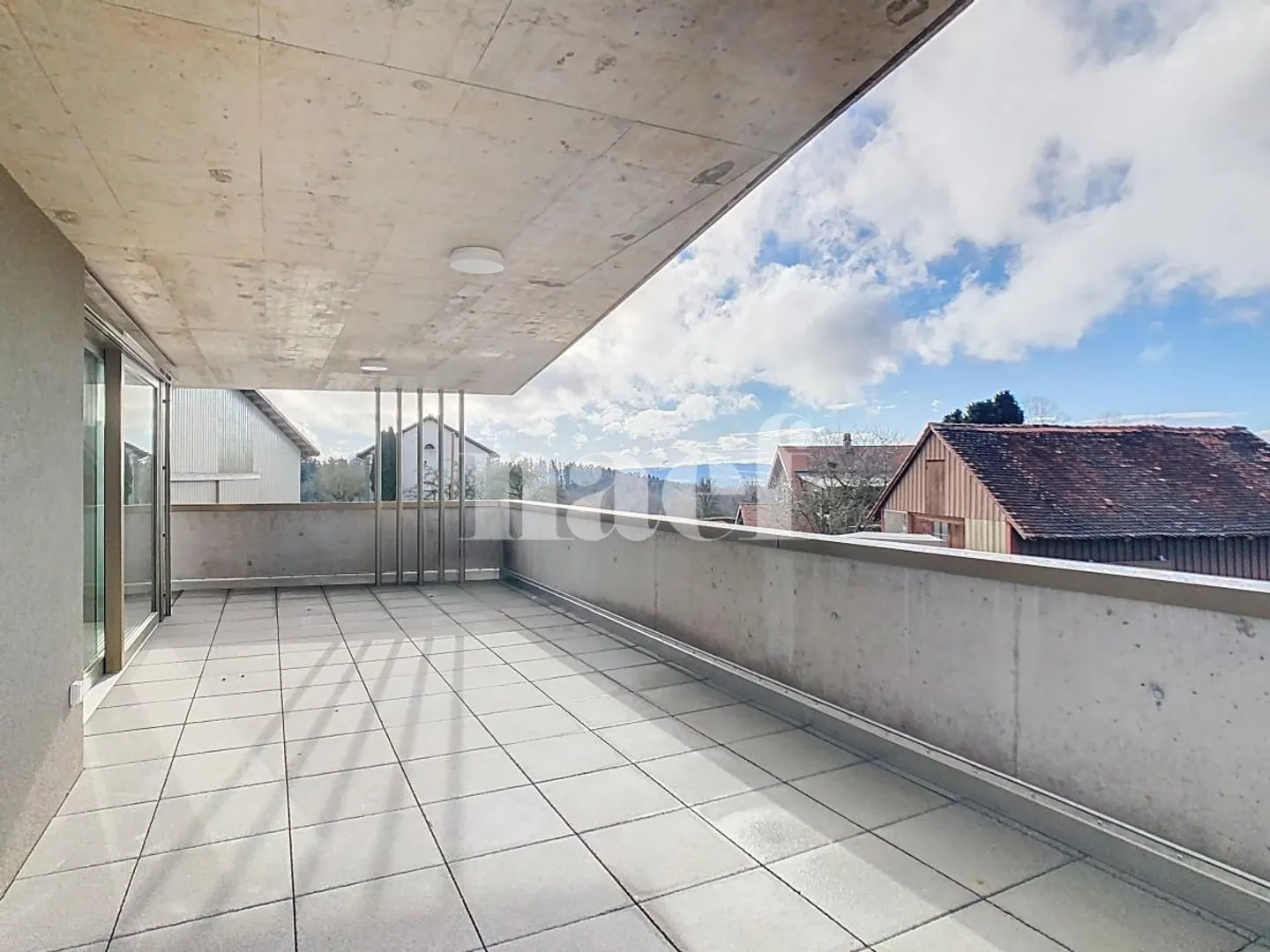 Villa moderne avec vue alpine - Photo 1 sur 13