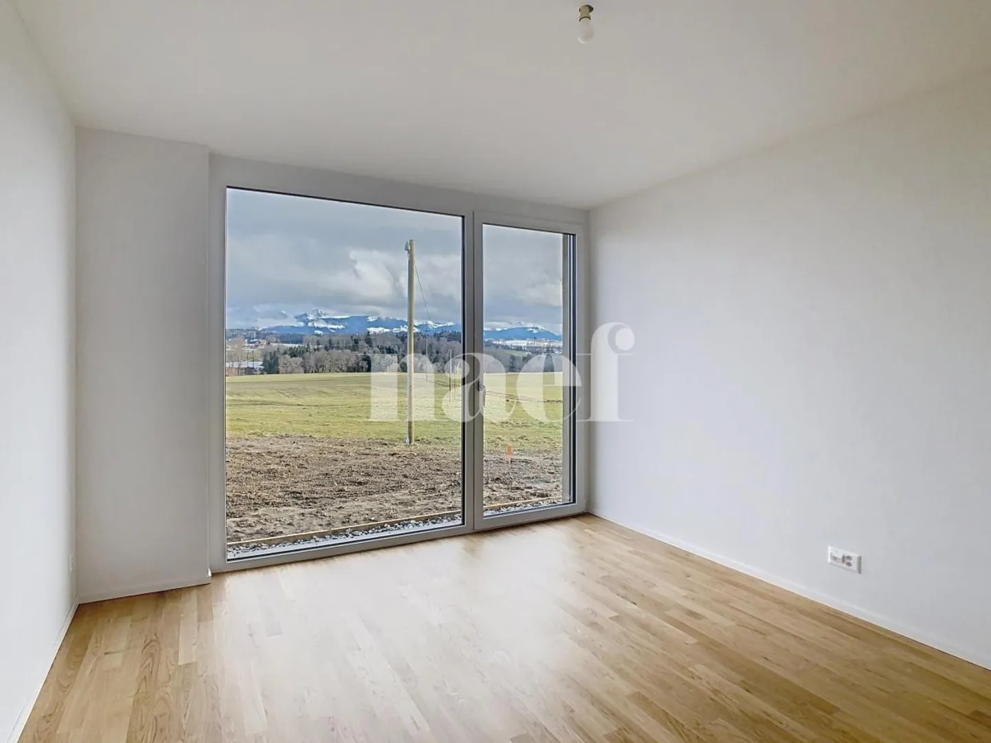 Villa moderne avec vue alpine - Photo 7 sur 13