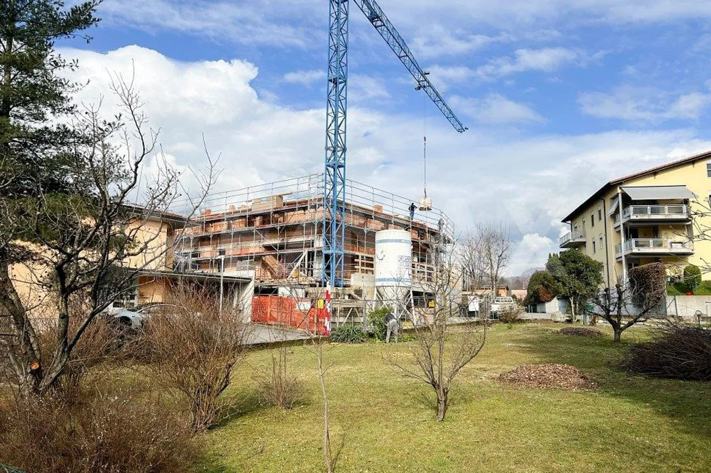 New construction of three single-family houses near Lugano - Photo 6 of 7