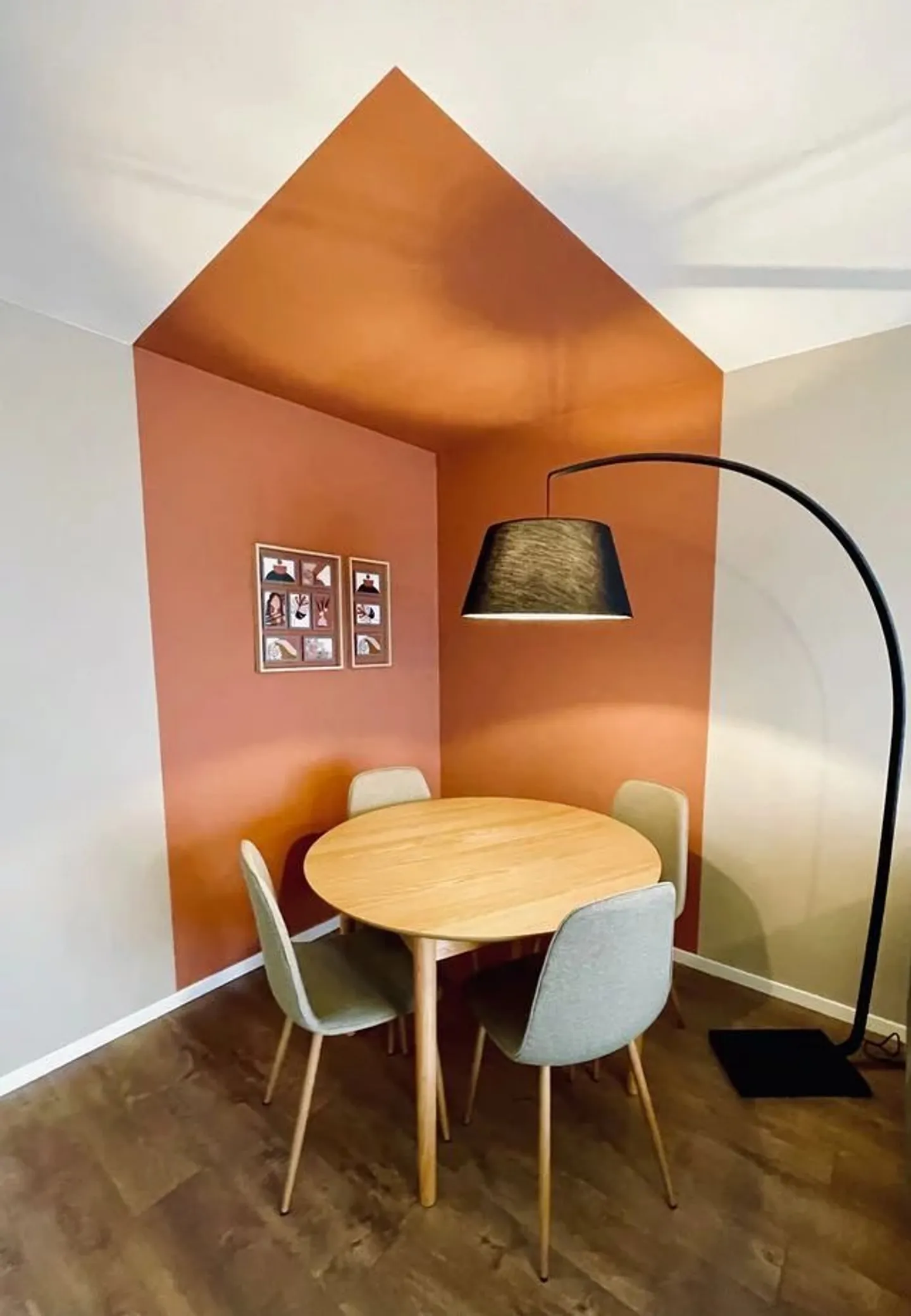 Möblierte 2,5-Zimmer-Wohnung im 6. Stock. - Foto 3 von 9