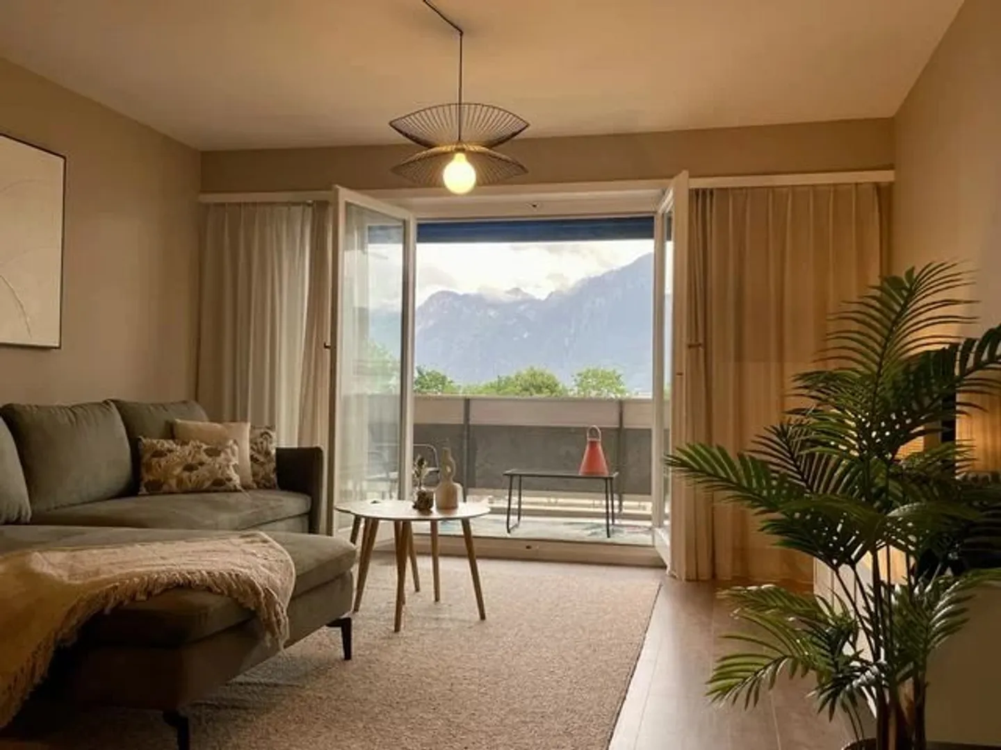 Möblierte 2,5-Zimmer-Wohnung im 6. Stock. - Foto 4 von 9
