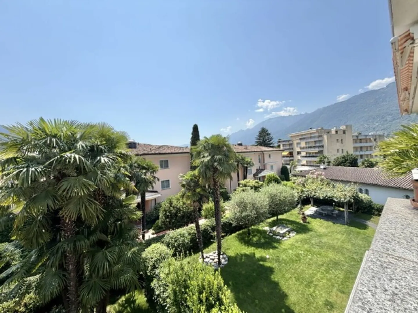 Vente à Ascona, prestigieux penthouse de 4,5 pièces, également utilisable comme résidence secondaire - Photo 23 sur 26