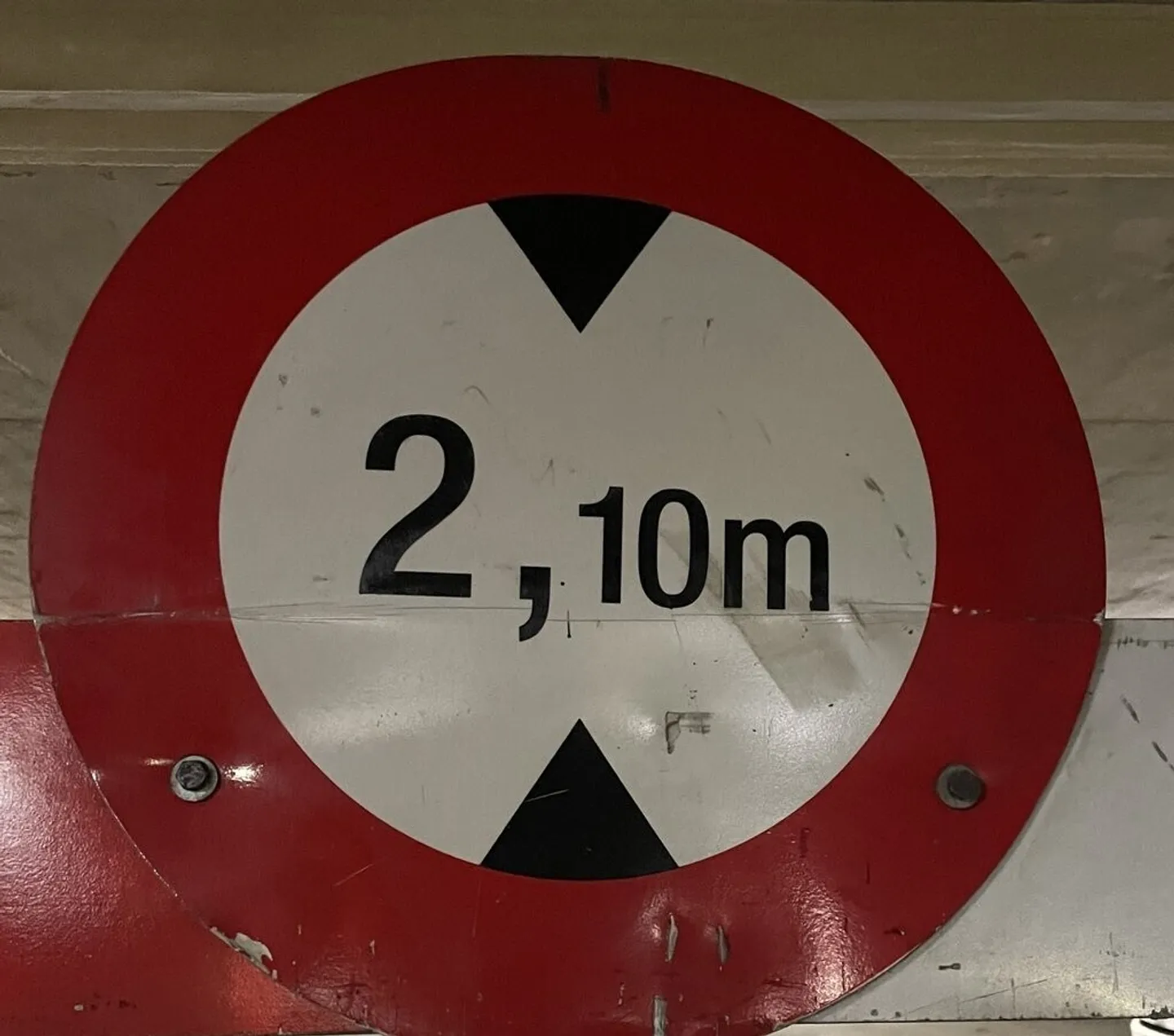 Garage à louer - Photo 2 sur 2